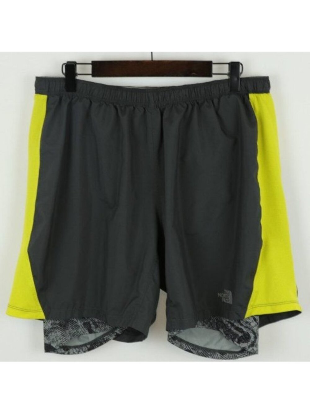 The North Face Active Trail Dual Shorts Men's Large Gray Yellow Activewear